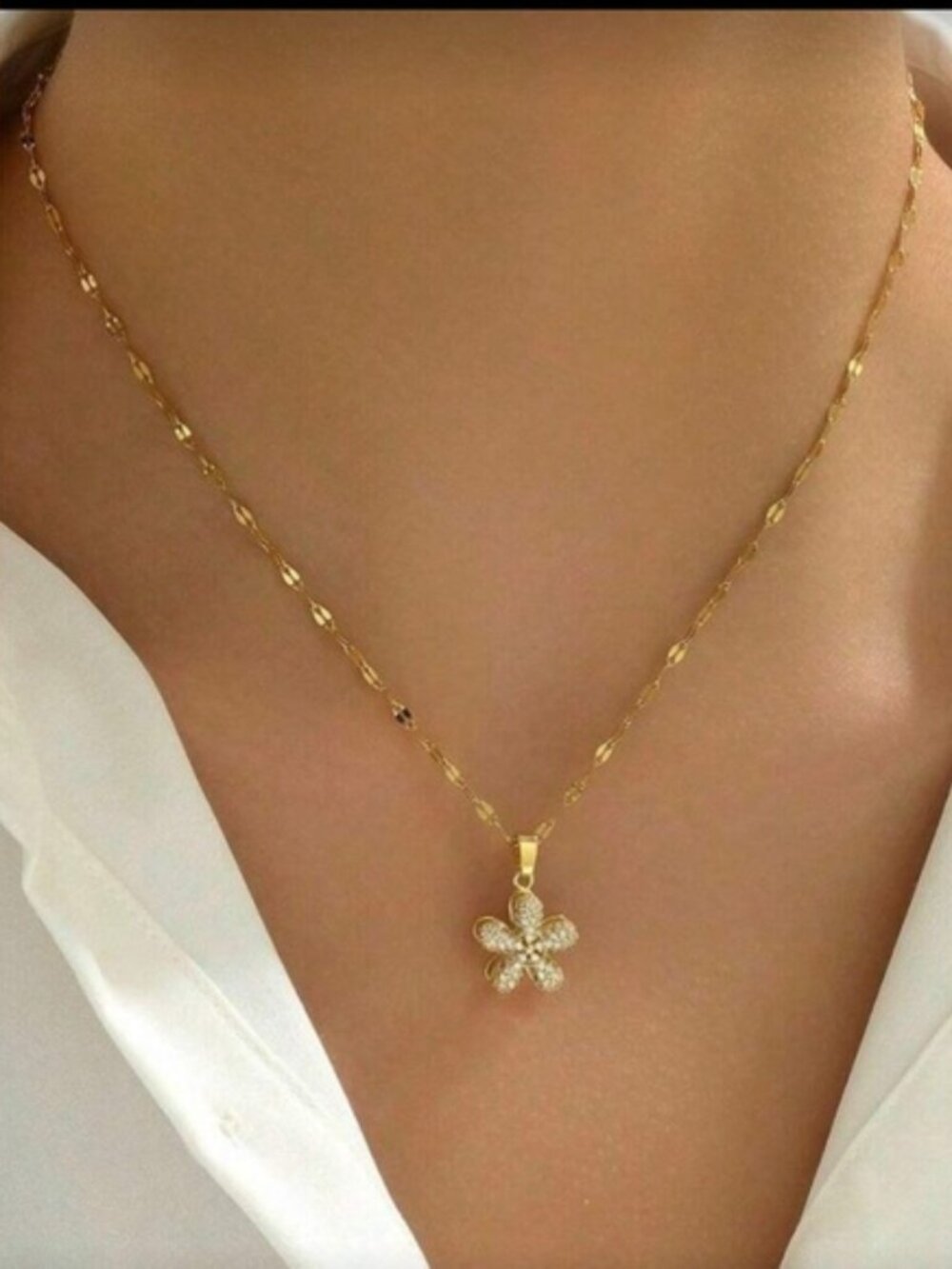 Gold Plated Stainless Steel Dainty Flower Pendant Necklace Cubic Zirconia Floral